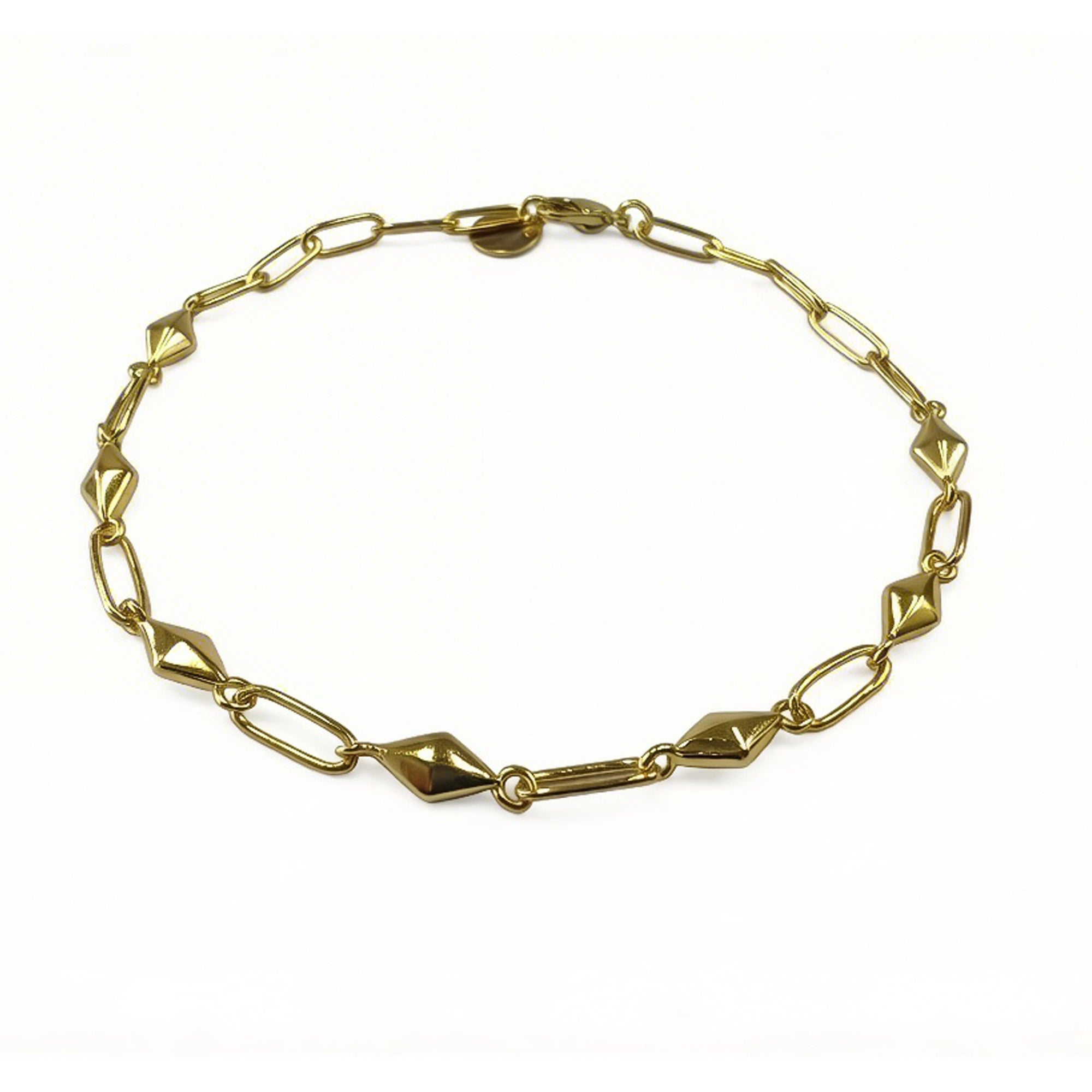 Diamond shaped bracelet