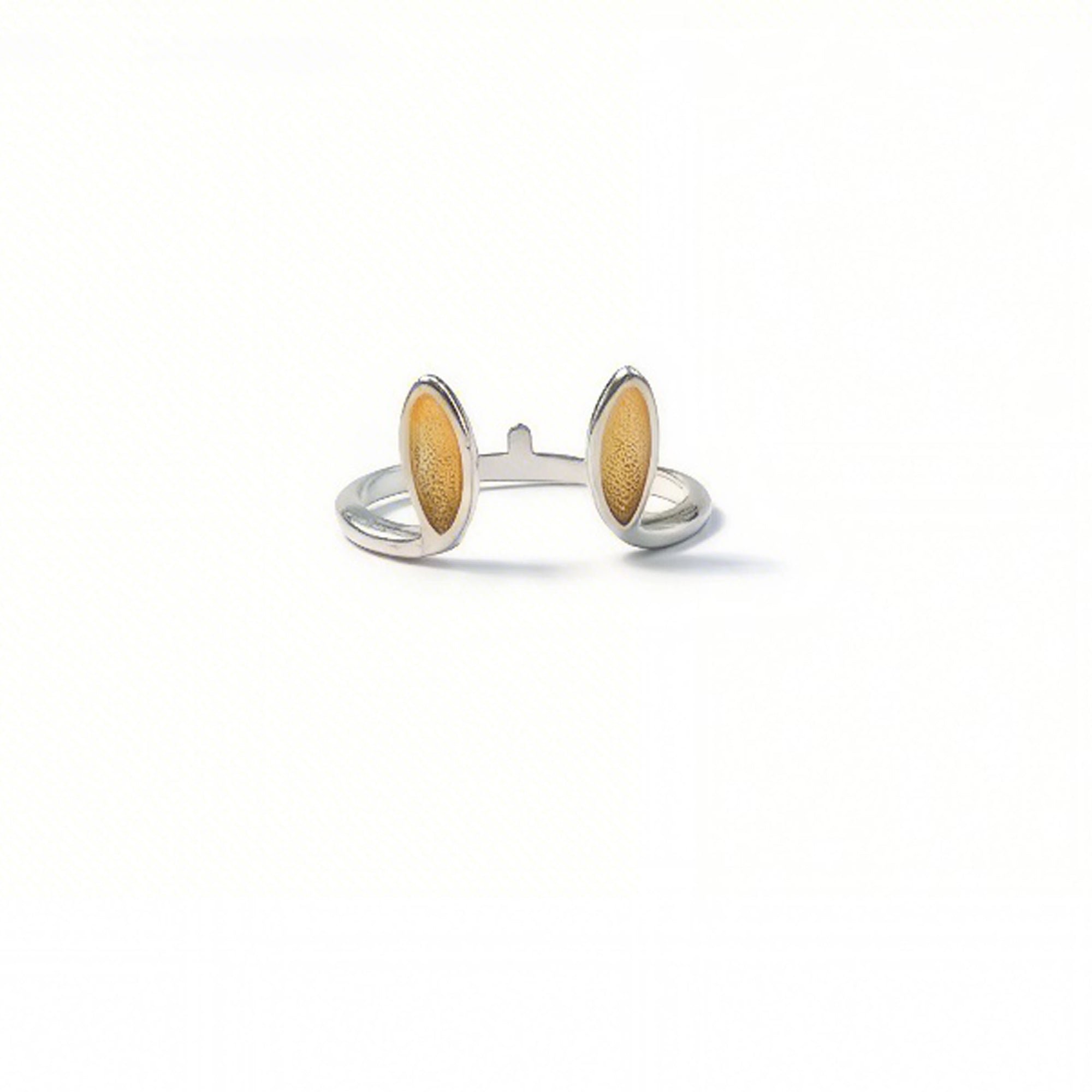 Rabbit ear ring