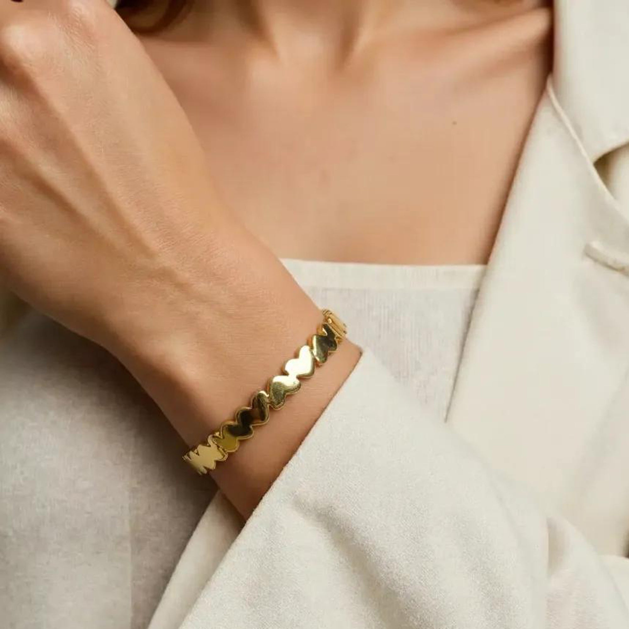 Peach Heart Bracelet