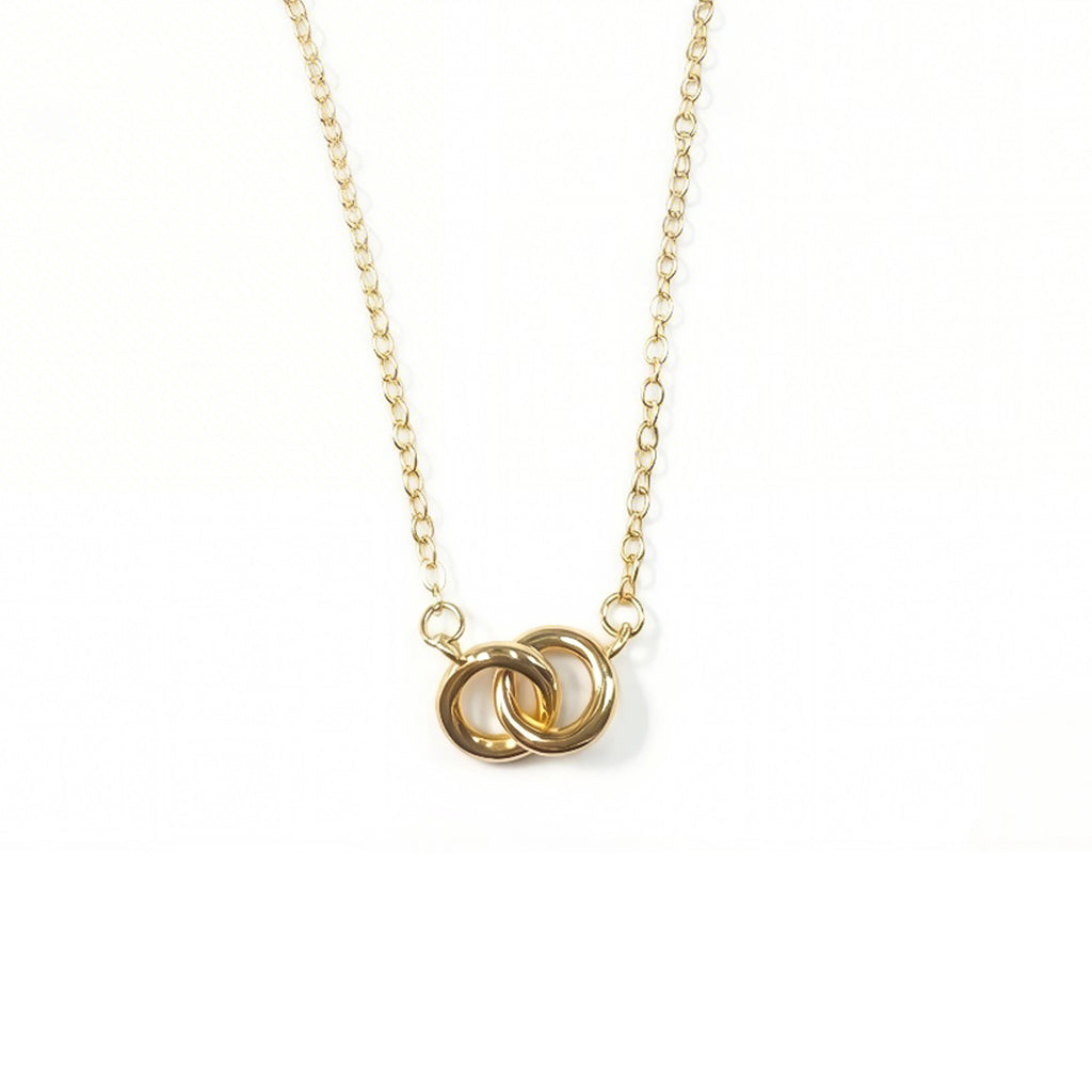 Double ring necklace